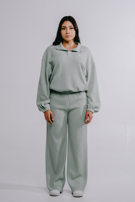 Waffle knitted pullover